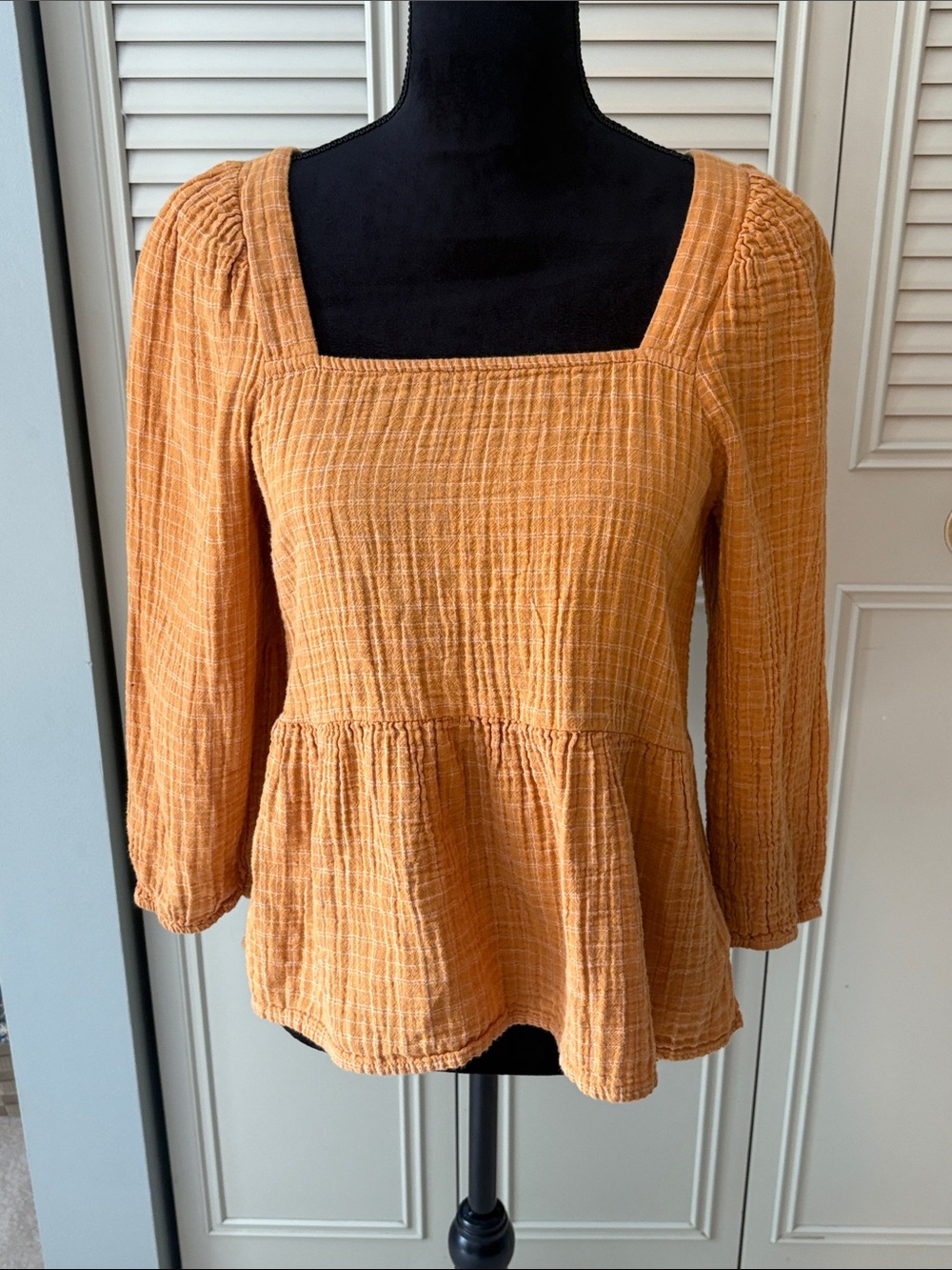 Madewell Textured Square-Neck Peplum Top in Golden Ochre